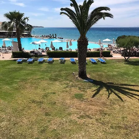 Отель Sunprime Miramare Beach